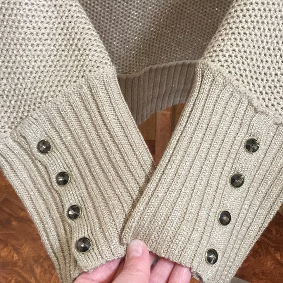 Gold metallic Calvin klein sweater - Picture 4 of 4